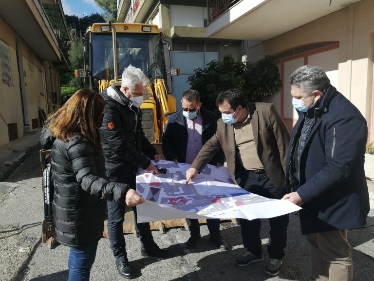 <strong>Ξεκίνησαν τα έργα αναμόρφωσης της οδού Κολοκοτρώνη και των παράπλευρων δρόμων</strong>