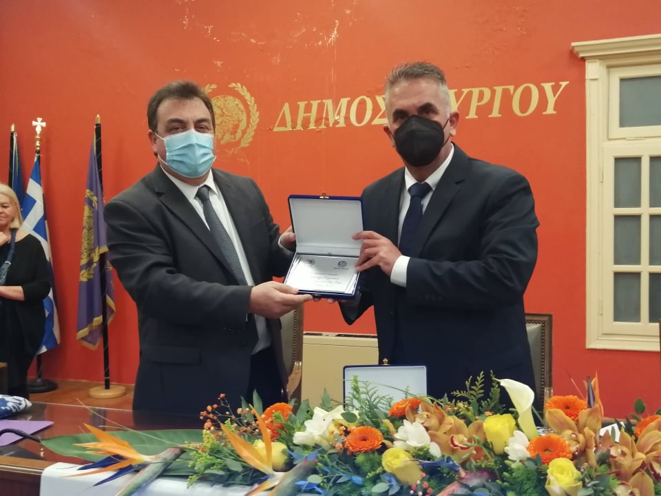 Ολοκληρώθηκε η αδελφοποίηση των Δήμων Πύργου και Ιθάκης 13 Ολοκληρώθηκε η αδελφοποίηση των Δήμων Πύργου και Ιθάκης