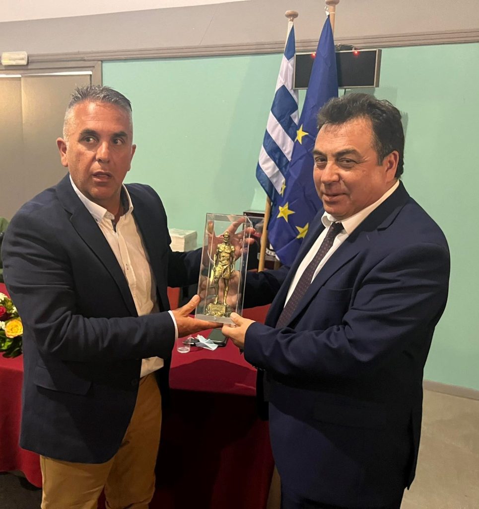 Στην Ιθάκη ο δήμαρχος Πύργου Παν. Αντωνακόπουλος για την 2η φάση της αδελφοποίησης – Παρουσία της υφυπουργού Τουρισμού Σοφίας Ζαχαράκη