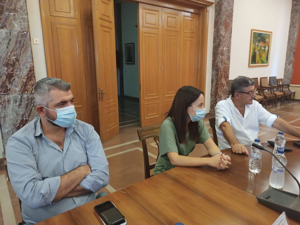 Ευρεία σύσκεψη στο Λάτσειο Δημοτικό Μέγαρο με φορείς και συλλόγους για την παραβατικότητα και το bullying 22 Ευρεία σύσκεψη στο Λάτσειο Δημοτικό Μέγαρο με φορείς και συλλόγους για την παραβατικότητα και το bullying