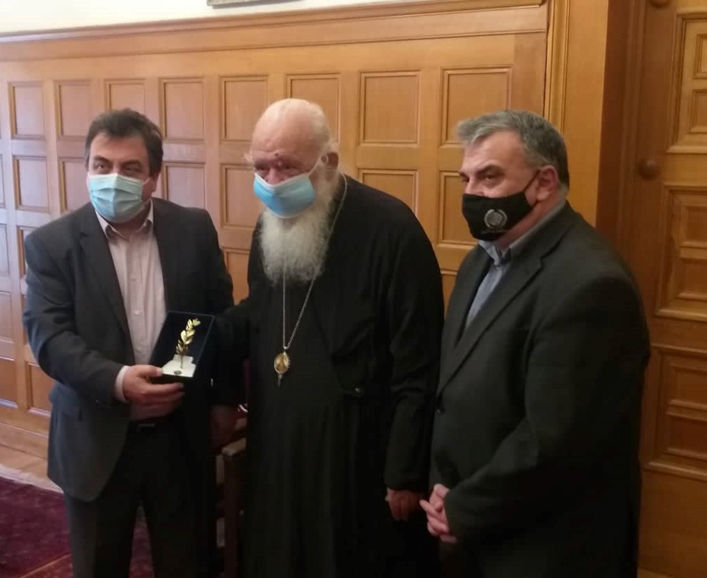 Συναντήσεις δημάρχου Πύργου με τον Αρχιεπίσκοπο κ. Ιερώνυμο και τον υφυπουργό Ψηφιακής Διακυβέρνησης Θεόδωρο Λιβάνιο 14 Συναντήσεις δημάρχου Πύργου με τον Αρχιεπίσκοπο κ. Ιερώνυμο και τον υφυπουργό Ψηφιακής Διακυβέρνησης Θεόδωρο Λιβάνιο