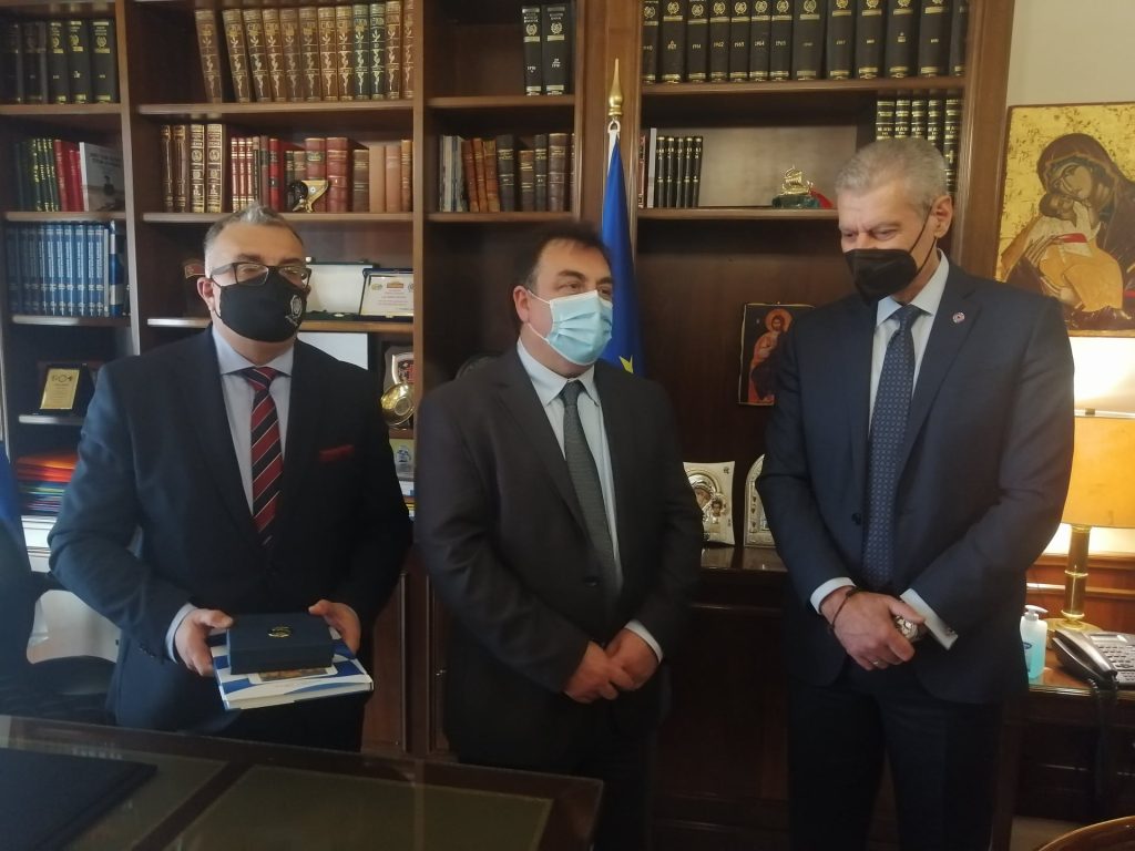Ο Υφυπουργός Πολιτικής Προστασίας Ευάγγελος Τουρνάς στο Λάτσειο Δημοτικό Μέγαρο για τον εορτασμό της 25ης Μαρτίου