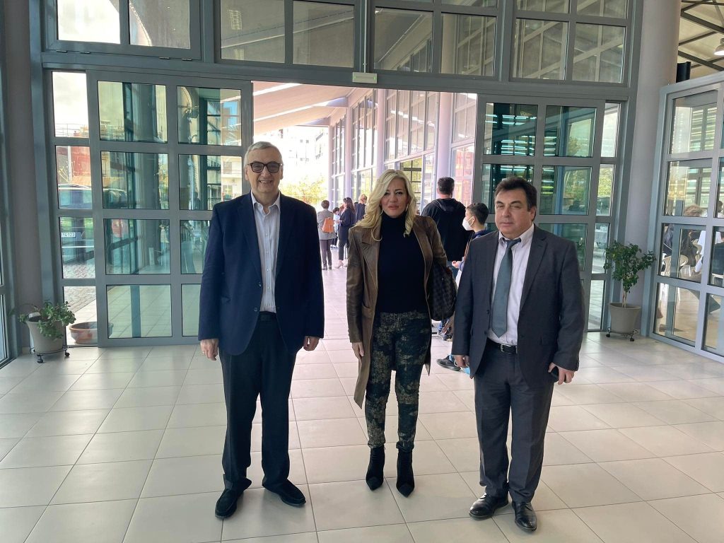 Μεγάλη προσέλευση στην εκδήλωση για τον σχολικό εκφοβισμό με ομιλητή τον ψυχίατρο Δημήτρη Σούρα