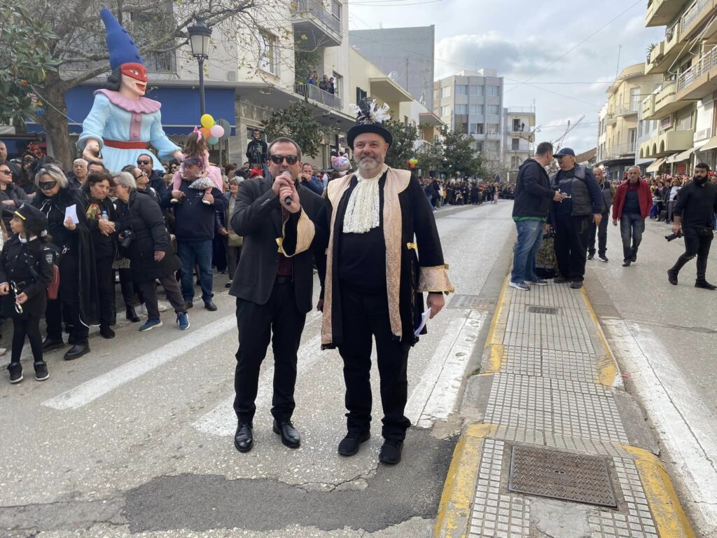 Χιλιάδες καρναβαλιστές στο «Πυργιώτικο Καρναβάλι»