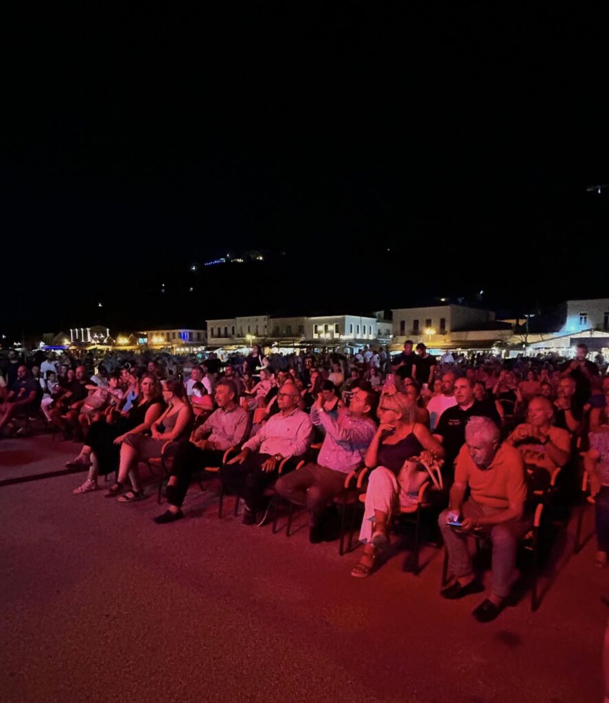 Κατάκολο: Μουσικό ταξίδι υπό το φως της πανσελήνου.