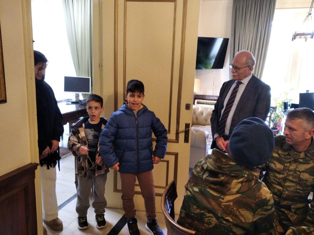 Ευχές και κάλαντα….