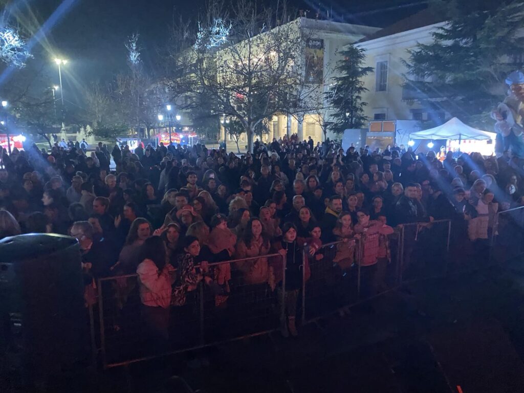 Πλήθος κόσμου στην έναρξη του Πυργιώτικου Καρναβαλιού
