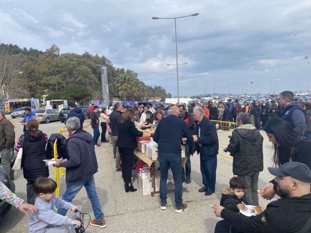 Πλήθος κόσμου στο Κατάκολο για τα Κούλουμα