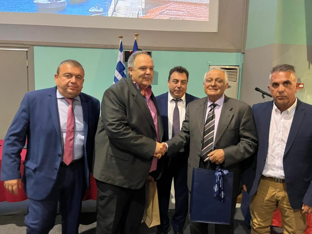 Στην Ιθάκη ο δήμαρχος Πύργου Παν. Αντωνακόπουλος για την 2η φάση της αδελφοποίησης – Παρουσία της υφυπουργού Τουρισμού Σοφίας Ζαχαράκη