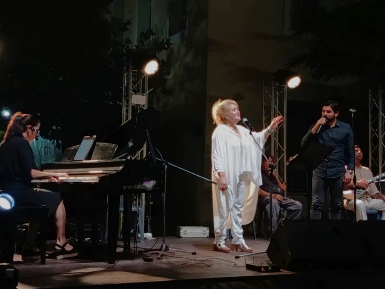 Μικροί και μεγάλοι απόλαυσαν το αφιέρωμα σε Θεοδωράκη