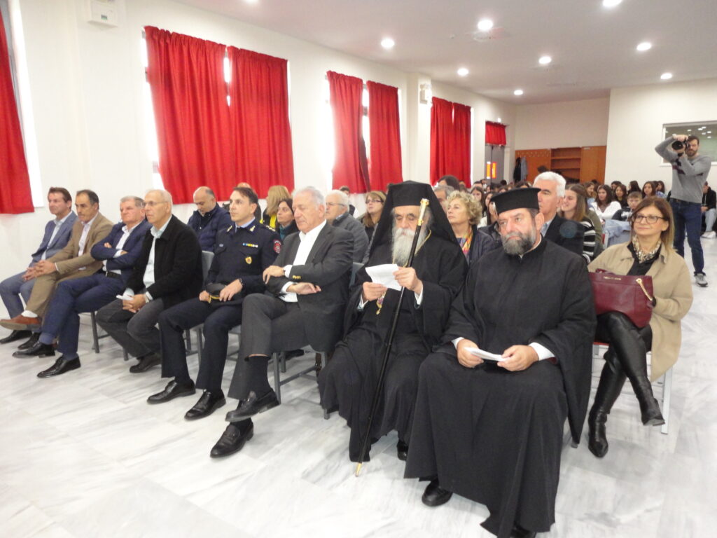Στάθης Καννής «Θα είμαι πάντα δίπλα στην μαθητιώσα νεολαία» 11 Στάθης Καννής «Θα είμαι πάντα δίπλα στην μαθητιώσα νεολαία»