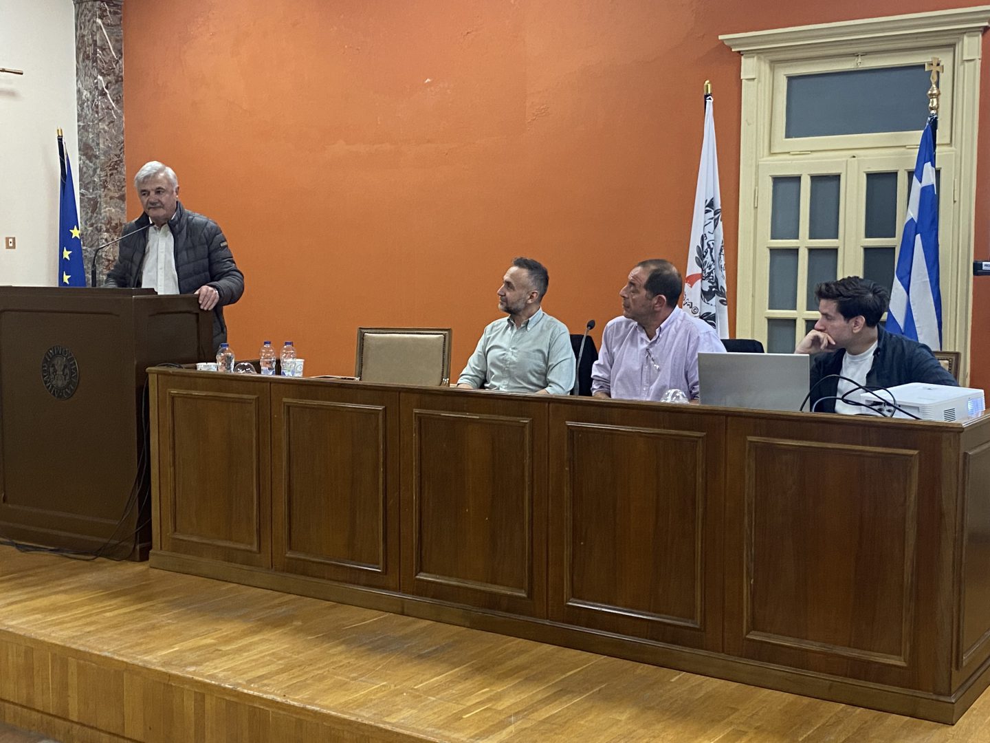 Εργαλείο ανάπτυξης….