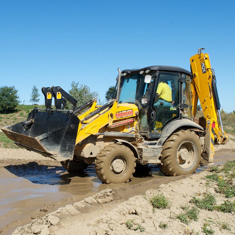 Προσλήψεις Δ.Ε.  χειριστών μηχανημάτων (JCB)