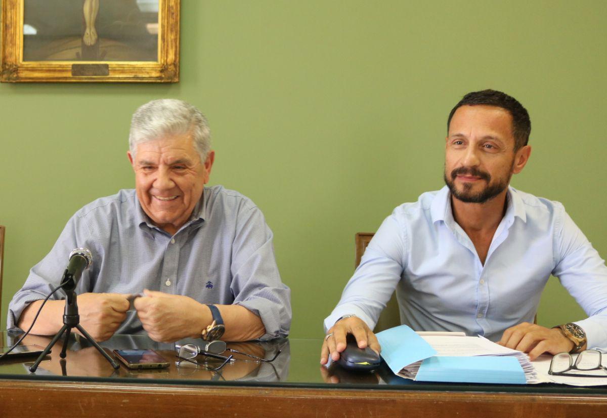 Συνέντευξη τύπου του Δημάρχου Πύργου κ. Γαβριήλ Λιατσή και του Αντιπροέδρου του ΔΟΠΠ κ. Νικολάου Λαϊνόπουλου