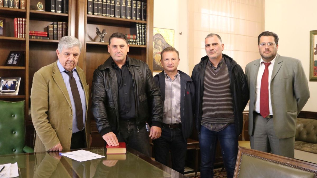 Ορκωμοσία του νέου Δημοτικού Συμβούλου Δημήτρη Αβραμόπουλου