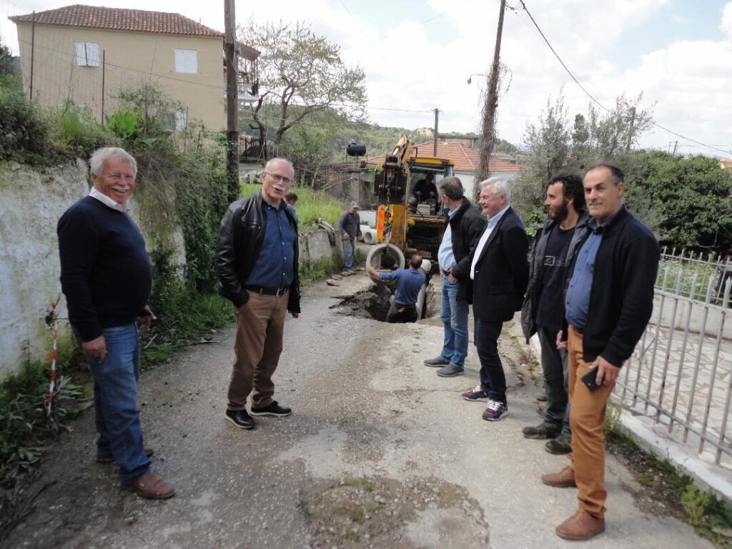 Δήμος Πύργου: Έργα αποχέτευσης και οδοποιίας σε Αγία Άννα και Γούμερο 
