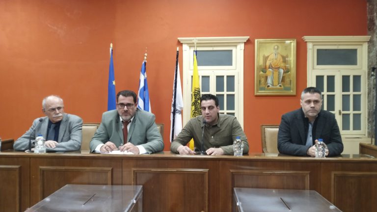 Εξελέγη το νέο προεδρείο του δημοτικού συμβουλίου