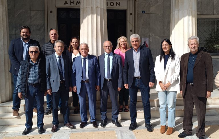 Τον Δήμο Πύργου επισκέφθηκε ο Πρόεδρος της ΚΕΔΕ