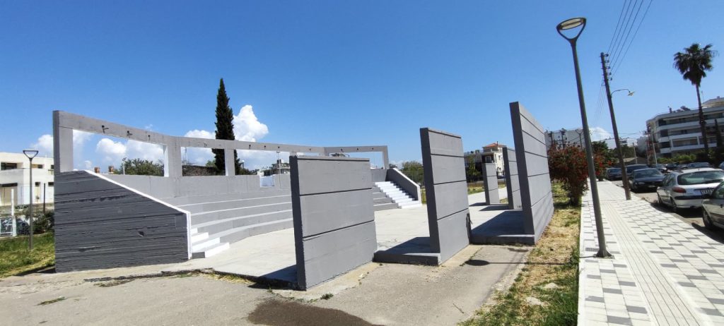 Αναγέννηση του μικρού θεάτρου στο αθλητικό κέντρο της Αγίας Βαρβάρας 15 Αναγέννηση του μικρού θεάτρου στο αθλητικό κέντρο της Αγίας Βαρβάρας